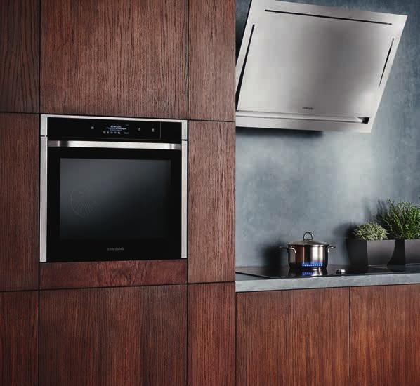 12 13 Chef Collection Zainspirowana sztuką profesjonalnych kucharzy Samsung Club des Chefs zaprosił do współpracy wyróżnionych gwiazdkami Michelina mistrzów kuchni z całego świata.