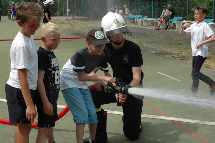 SAMOCHODOWY OSTRA, KONKURSY WIEDZY