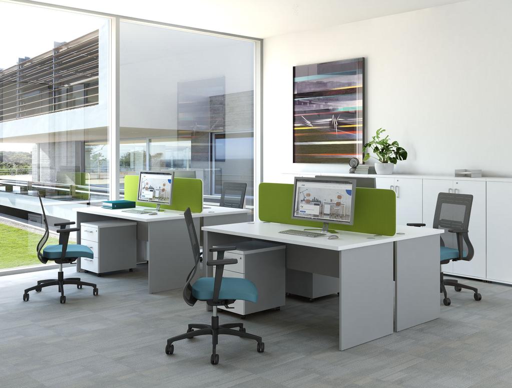 BH076 x 4 biurko / desk 1600 / 700 / 758 SH73 x 2 panel tkaninowy / screen panel 1590 / 30 / 350 KH13 X 4