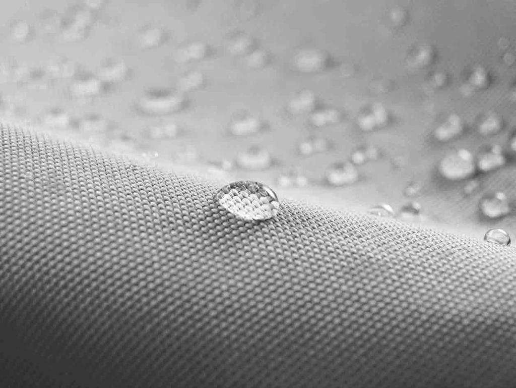 WATER REPELLENT TKANINY HYDROFOBOWE WATER REPELLENT TKANINY HYDROFOBOWE Tkanina hydrofobowa posiada specjalną powłokę utrudniającą wchłanianie rozlanych substancji.