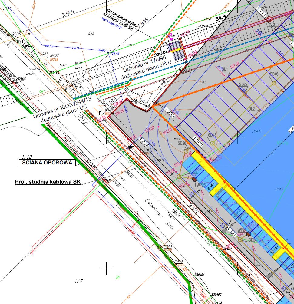 6. Na rysunku P-5 podana jest ilość 984 m2 dla ścian i płyt w obrębie ramp. Prosimy o wyjaśnienie gdzie zlokalizowana jest rampa oraz wyjaśnienie czego dotyczy podana ilość m2?