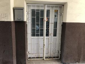 E. Ciołka 20-52,90 m 2 Opis oferty Stawka minimalna netto za m 2 pow. podstawowej Stawka minimalna za m 2 pow. dodatkowej Wadium Okres najmu Przeznaczenie lokalu Informacja o stanie tech.