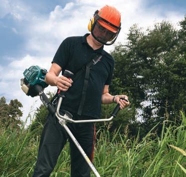 akumulatorem BL3626 (36 V / 2,6 Ah) i ładowarką Maks. prędk. obr. z narz. tnącym 1 bieg Gwint wrzeciona Standardowe narzędzie tnące z akumulatorem BL3626 * z tarczą tnącą i uprzężą 0-5300 obr.