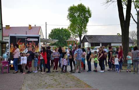 29 kwietnia 2018 r., Wadowice Dolne. Uczestnicy pikniku. Fot.