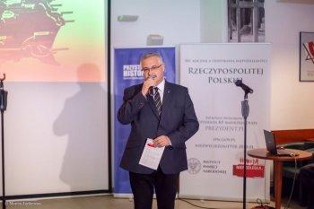 Od Od leej: leej: dr dr Jarosła Jarosła Szarek, Szarek, dr dr Waldemar Waldemar
