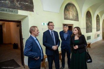 Prezes Prezes IPN IPN Jarosła Jarosła Szarek Szarek kościele kościele ś.