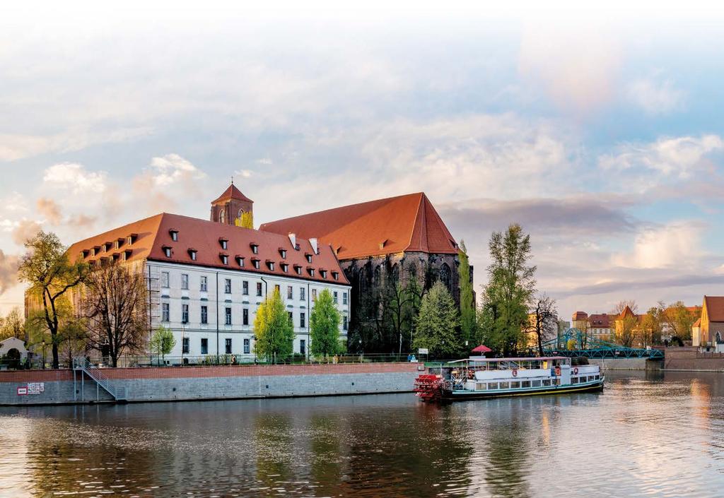 PIĄTEK 4.10.2019 10.00 13.00 RÓWNOLEGLE DO OBRAD S A L A UNIWERSYTECKA SESJA REZYDENTÓW Przedstawienie najciekawszych nadesłanych prac SESJA RÓWNOLEGŁA Przewodniczący sesji: prof. dr hab.