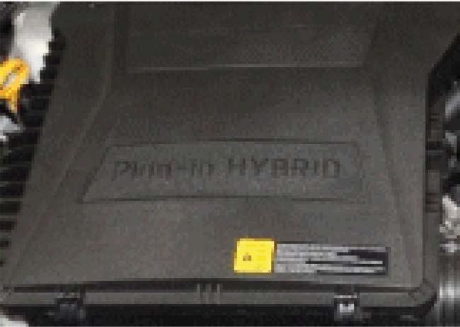 Identyfikacja pojazdu IONIQ Plug-in Hybrid 4 Przedział silnika Na
