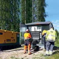 Wyjątkowo cichą pracę generatora uzyskano dzięki kombinacji technologii takich jak zaawansowane chłodzenie powietrzem z regulowaną prędkością obrotową (VSD), izolowany blok