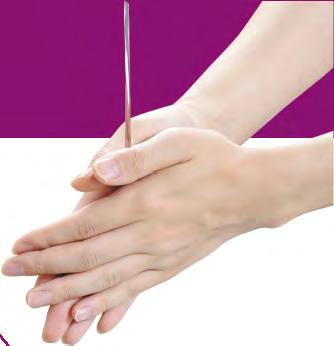 Ręce Cele, zasady mycia i dezynfekcji rąk Mycie i dezynfekcja (odkażanie) rąk są najważniejszymi czynnościami w zapobieganiu zakażeniom w placówkach opiekuńczych.
