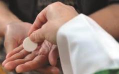 Przygotowanie przed Mszą. Przygotowanie do uczestnictwa w liturgii w sposób intelektualny, duchowy, czy fizyczny uświadamia nam jej znaczenie i wartość.