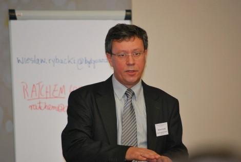 Roman Pawełek szef zespołu automatyków chłodnictwa przemysłowego Johnson Controls International Jak ważne i czy warto jest inwestować w odpowiednią eksploatację oraz serwis instalacji, na te pytania