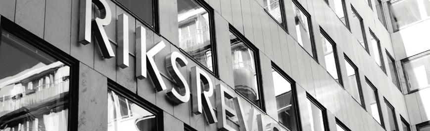 KONTROLA PUBLICZNA W UNII EUROPEJSKIEJ 209 SZWECJA RIKSREVISIONEN Misja: W obecnej formie istnieje od 2003 r. Utworzono w 1921 r. Strona internetowa: www.riksrevisionen.