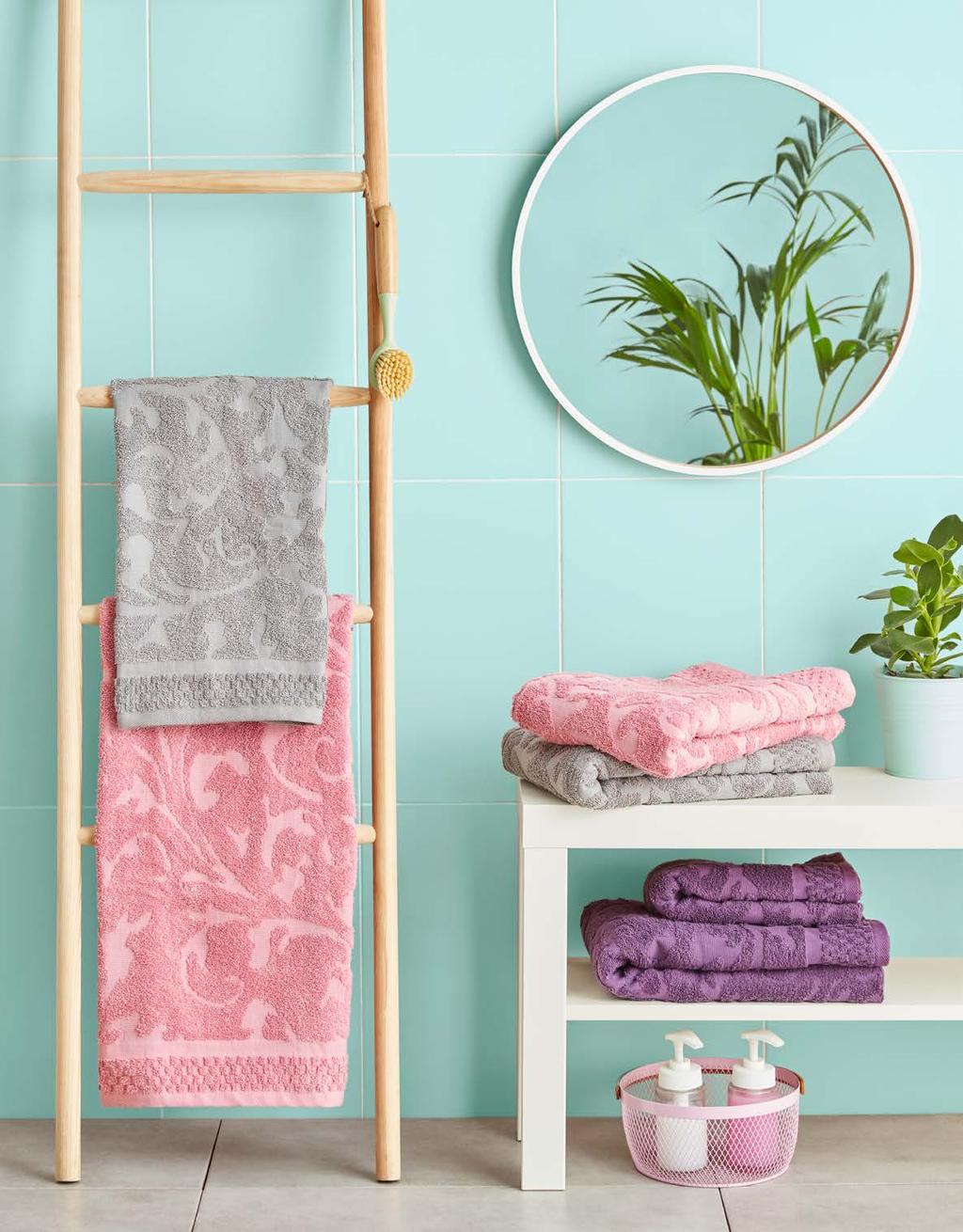 Ręcznik 100% BAWEŁNY 460 gsm, jednobarwny, z jednej strony z żakardowym wzorem, z drugiej gładki, wymiary: 50 x 100 cm 100% bawełny eleganckie wzory żakardowe 1 Ręcznik 100% BAWEŁNY 460 gsm,