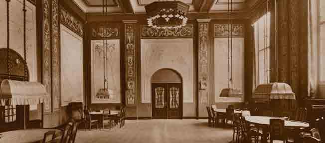 poz. 18 Wnętrze kasyna w Sopocie, około 1925 r. Kasino Hotel był nowoczesnym, sześciokondygnacyjnym obiektem na planie spłaszczonej litery H, położonym wzdłuż brzegu morskiego.