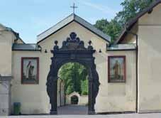 wydobywa- w Miękini wydobywano skały magmowe W nieczynnym obecnie kamieniołomie no wapienie dewońskie.