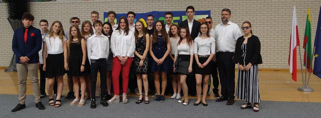Podvojská / Kacper Rakoczy / Szymon Rauk / Kamila Rudolf / Paulina Trent / Jakub Tyburczy / Mateusz Woźniczka / Dominik Zawada GIMNAZJUM /// KOBIERZYCE /// klasa III B /// wychowawca Marcin Wolny