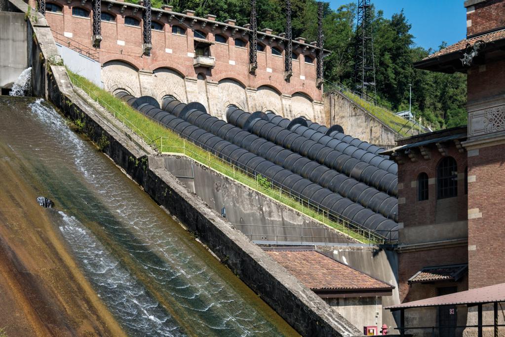 DLACZEGO TY? Chcesz zdobyć atrakcyjny, poszukiwany na rynku zawód techniczny dający możliwość zdobycia uprawnień budowlanych?