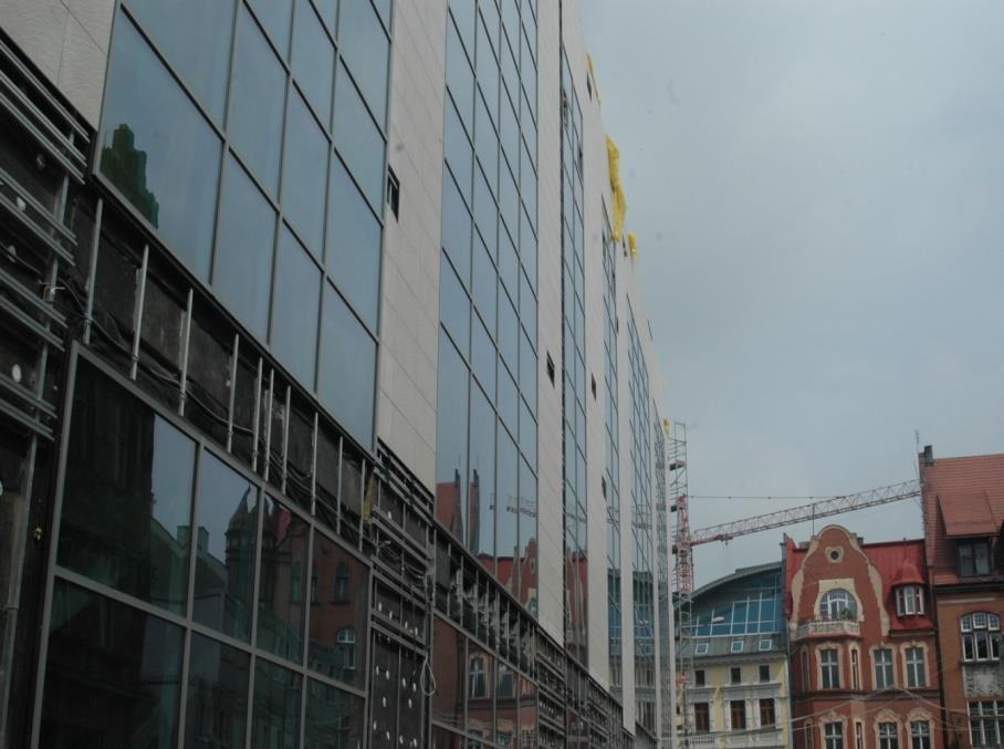stalowej Powierzchnia montażowa fasad: ~3500 m 2 Powierzchnia montażowa