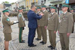 Odznaczenia otrzymali również zaproszeni goście.