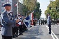 " Życzenia i gratulacje przekazali również Wicemarszałek Województwa Podkarpackiego Bogdan Romaniuk oraz Starosta Mielecki Zbigniew Tymuła, przewodniczący Społecznego Komitetu Fundacji Sztandaru dla