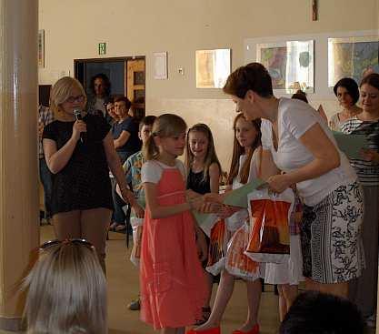 Wernisaż Przeglądu Twórczości Dzieci i Młodzieży odbył się 23.05.2014r.