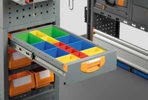 Los módulos de este nuevo nivel de equipamiento para vehículos comerciales, tales como las estanterías para furgonetas, integran, de serie,