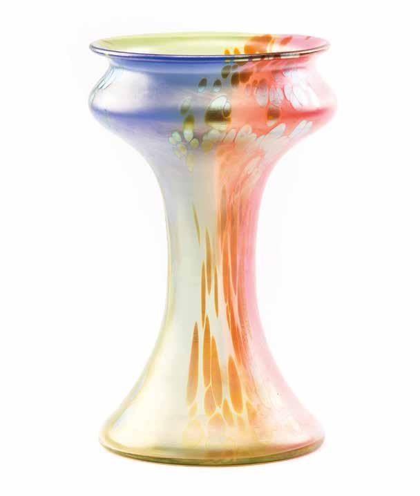 Wazon wzór 'Medici', Johann Loetz Witwe, Klostermühle, 1899-1903 SZKŁO I PORCELANA Wystawa połączona ze sprzedażą 27 lipca 17