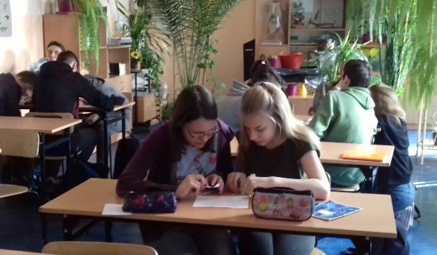 Erasmus + Eko Train Week Na przełomie kwietnia i maja w naszej szkole były realizowane działania ekologiczne w ramach projektu Erasmus+ Eko Train Week.