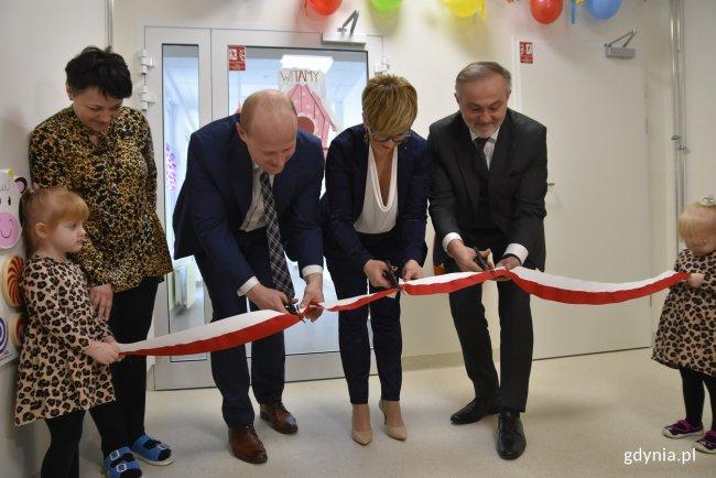 Nowe miejsca żłobkowe dla najmłodszych gdynian Ma leśną aranżację, osiem sal dla dzieci i sztab wykwalifikowanych opiekunów. Mowa o żłobku na Witominie. Placówka, przy ul.