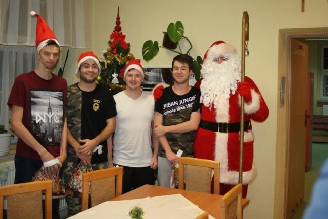 Św. Mikołaj z wizytą w grupach