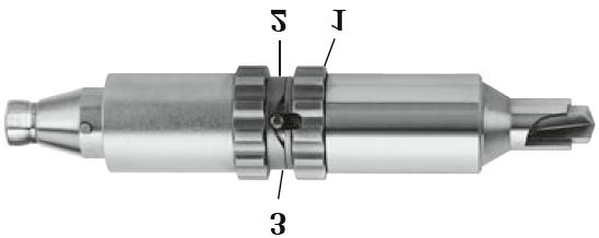 Nasadki Perforatory Perforator (05.001.054) Przekładnia redukcyjna: 97:1 Perforator stosuje się z odpowiednimi frezami trepanacyjnymi (03.000.350-03.000.351), w tym również tulejami ochronnymi (05.