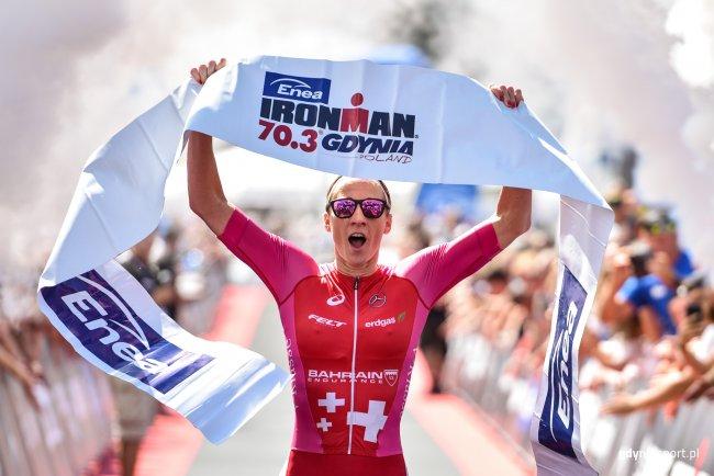 Nowe rekordy Enea IRONMAN 70.3 Gdynia Szósta edycja międzynarodowego święta triathlonu za nami! Z dystansem IRONMAN 70.3 zmierzyło się ponad dwa tysiące zawodników z całego świata.