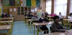 Celem tych badań jest uzyskanie możliwości porównywania wyników sprawdzianów szóstoklasistów po szkole podstawowej z poszczególnych lat.