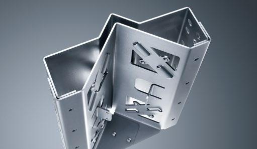 Wynikają z tego następujące korzyści: Szeroki zakres tonażu i długości gięcia Duża różnorodność materiałów od aluminium po HARDOX Precyzyjne pozycjonowanie detali za pomocą 2-, 3-, 4-, 5- lub