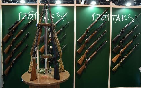 SENGER&J.KRZYŻOSIAK SP.J., INCORSA, JAMMAS, KNIEJA M. RUBIŚ, KOLBA Ł. MATUSZCZAK, ŁOWCA, MAGUM, MALIK&MALIK, OBRÓT BRONIĄ I AMUNICJĄ "COLT" B.POROWSKA, P.W.PA-KO, RW HUNT, SCHMIDT&BENDER, SKLEP PUCHACZ J.