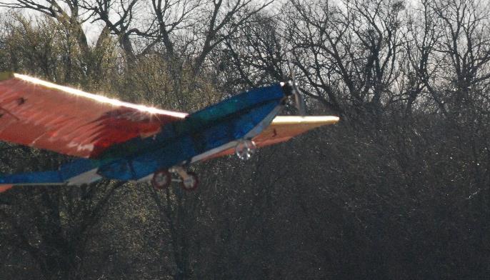 9 marca 2019 9 marca 2019 Joey wytrwale walczy z podmuchami wiatru, które niestety okazują