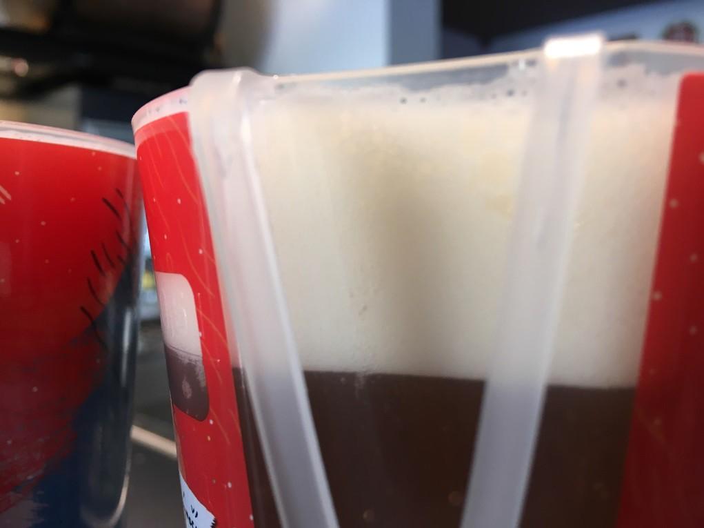 Ekokubek spłukany z lanym piwem Pilsner Urquell.