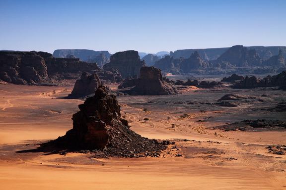 naturą skał. Morze wydm w Erg Admer czy Tin Merzouga.