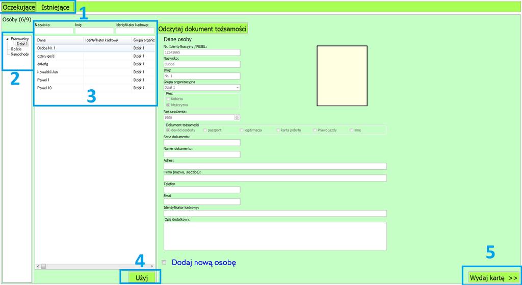 2.2 Wydanie karty dla wprowadzonej osoby W celu wydania karty dla osoby będącej w systemie, należy w menu Wydawanie kart wybrać widok osób [1] Oczekujących, jeśli osoba nigdy nie posiadała karty lub