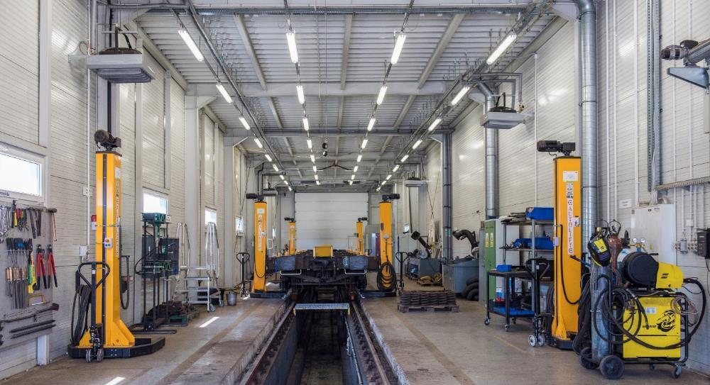 ZAPLECZE TECHNICZNE PCC Intermodal to licencjonowany w Polsce przewoźnik kolejowy (licencja UTK), który zarządza flotą