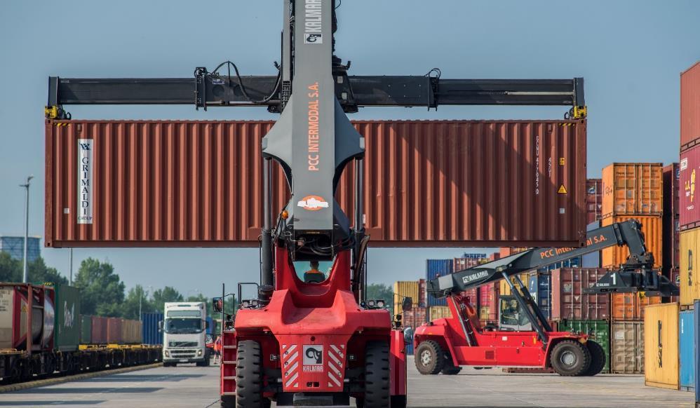USŁUGI DEPOTOWE Na wszystkich terminalach PCC intermodal oraz na depocie w Kolbuszowej (Region Podkarpacia),