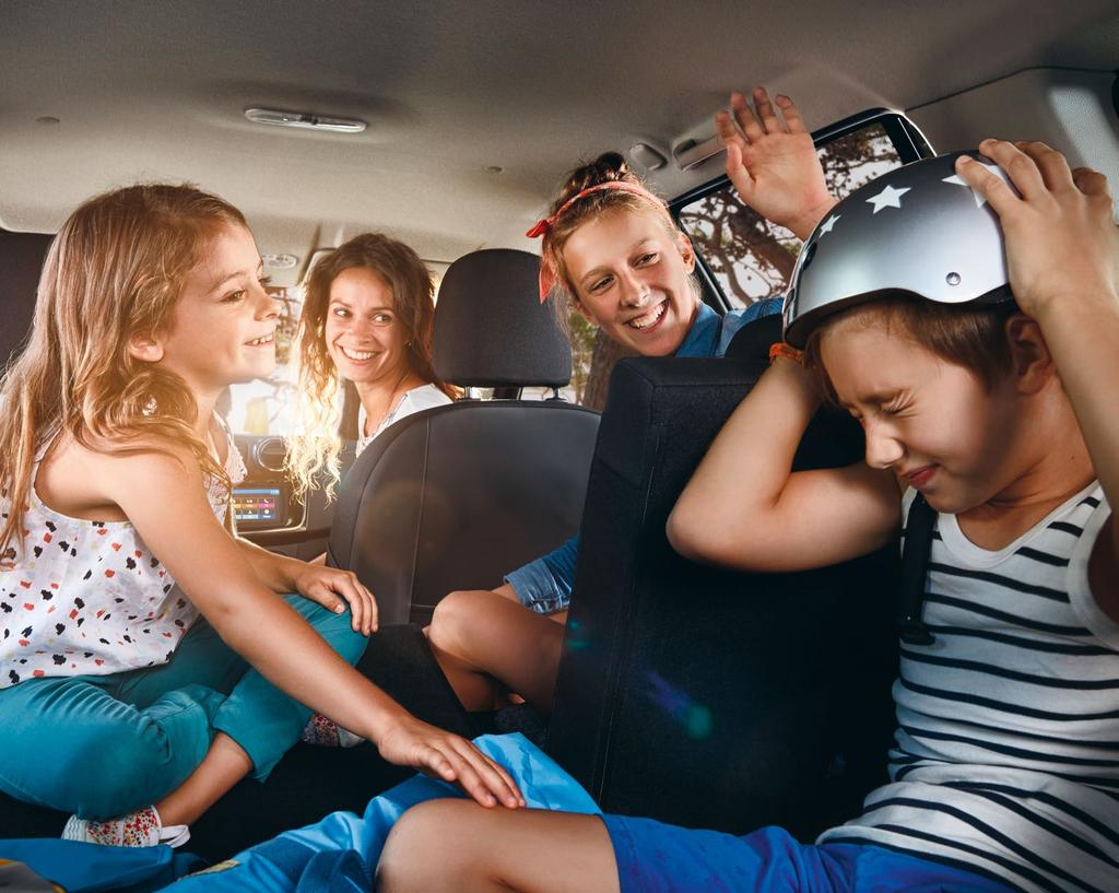 Mocowanie Isofix zapewnia łatwy i szybki montaż oraz maksimum bezpieczeństwa Twoich dzieci.