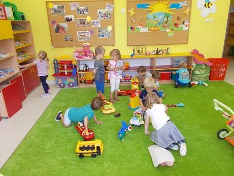 A od 1 września... Przełomowym momentem po dniach adaptacyjnych jest pierwsza próba rozstania z Mamą i Tatą - pozostanie pod opieką nauczycielek.