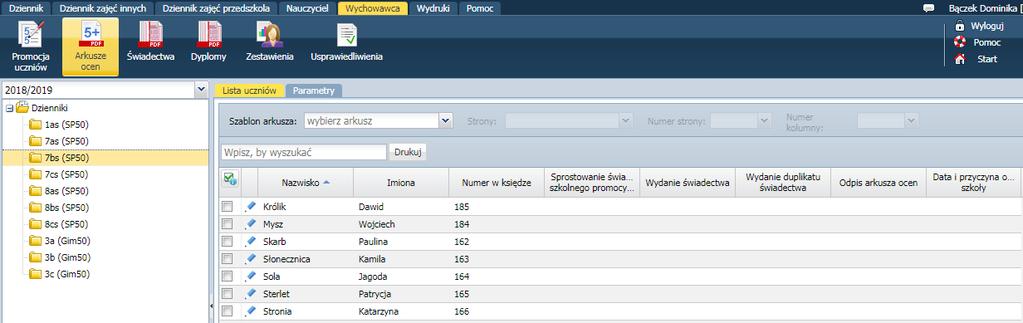Korzystanie z dziennika oddziału Kliknąć przycisk Drukuj. 7. Edytowanie dodatkowych informacji Wychowawca może edytować dodatkowe informacje dotyczące arkusza ocen i świadectwa ucznia.