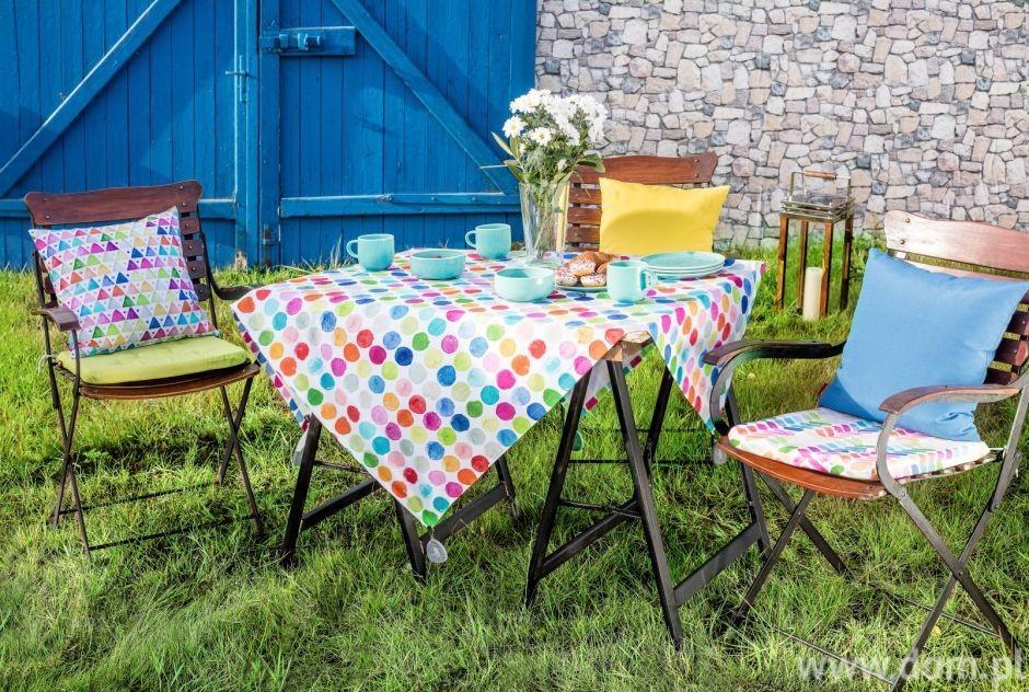 Dekoria.p, Latarnia Granada - Styowe tkaniny i naczynia. Jeśi chcemy spożywać wiosenne posiłki na tarasie, naeży najpierw odpowiednio przystroić stół, chociażby obrusem z koorowej tkaniny np.