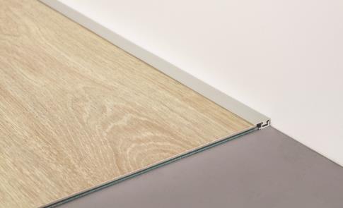 20 M Profil T IVC Accessories - Wąski profil aluminiowy do minimalistycznego wykończenia