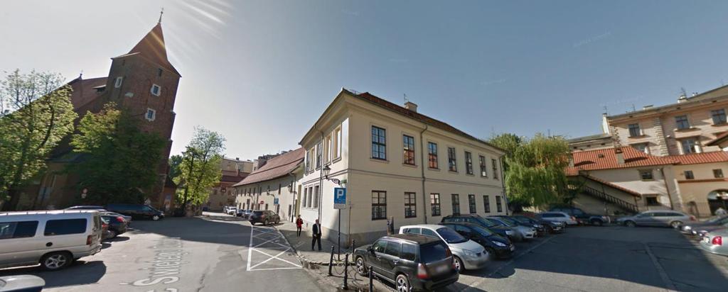 INSTRUKCJA BEZPIECZEŃSTWA POŻAROWEGO DLA BUDYNKU BUDYNKU PRZYCHODNI LEKARSKIEJ W KRAKOWIE Plac Świętego Ducha 3 OPRACOWAŁ ZATWIERDZIŁ DO STOSOWANIA ZLECENIODAWCA WYKONAWCA Zarząd
