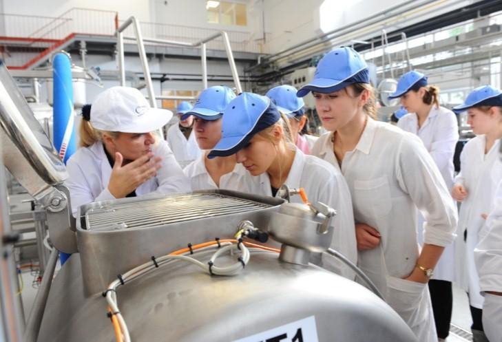 STUDIA I stopnia STACJONARNE I NS Biotechnologia żywności Technologia mleczarska Technologia produktów roślinnych Technologia mięsa Żywienie