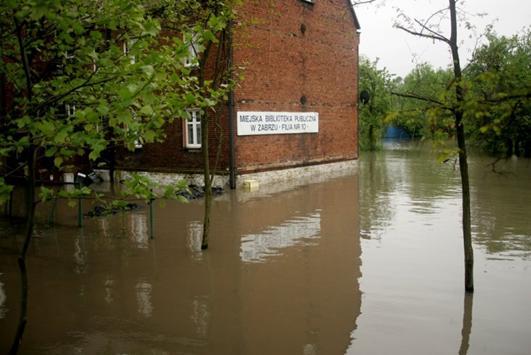 ciągły swój charakter stwarzając zagrożenie